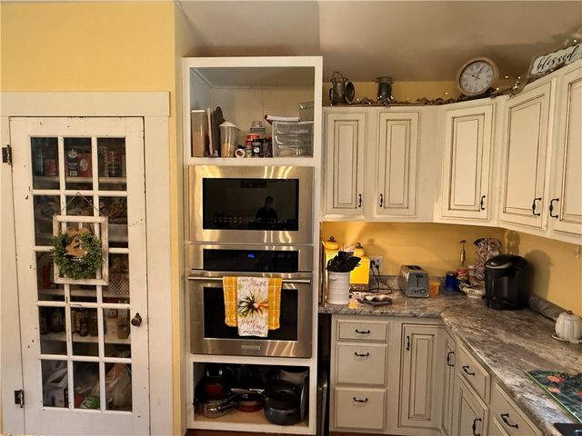 23519 Van Fleet Road, Siloam Springs, AR 72761