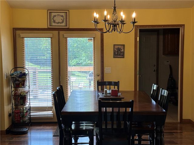 23519 Van Fleet Road, Siloam Springs, AR 72761