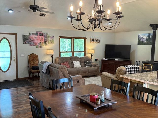 23519 Van Fleet Road, Siloam Springs, AR 72761