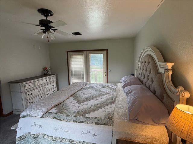 23519 Van Fleet Road, Siloam Springs, AR 72761