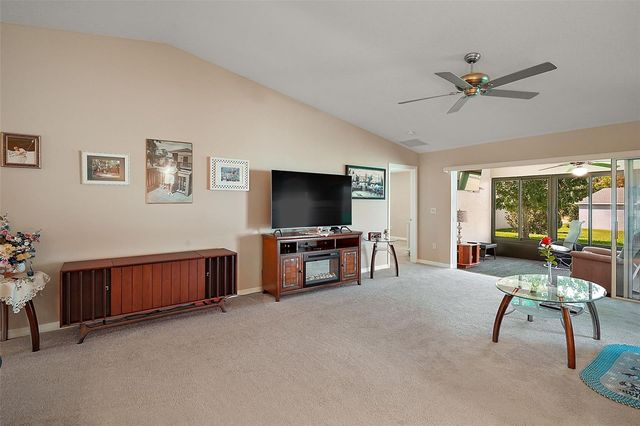 27102 CAMERONS RUN, Leesburg, FL 34748