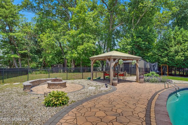 2 Belaire Road, Marlboro, NJ 07746