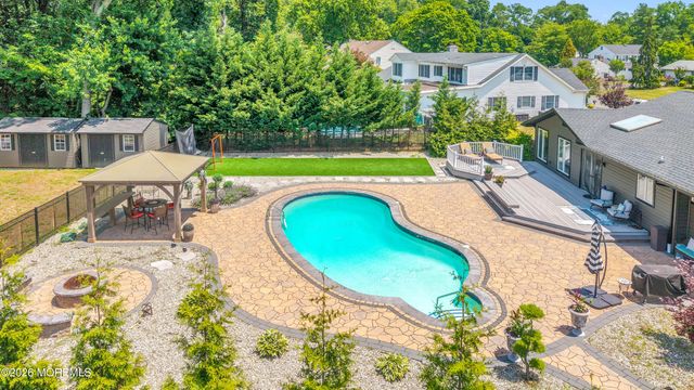 2 Belaire Road, Marlboro, NJ 07746
