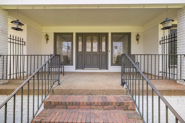 460 WOODBRIDGE DR, Somerville, TN 38068