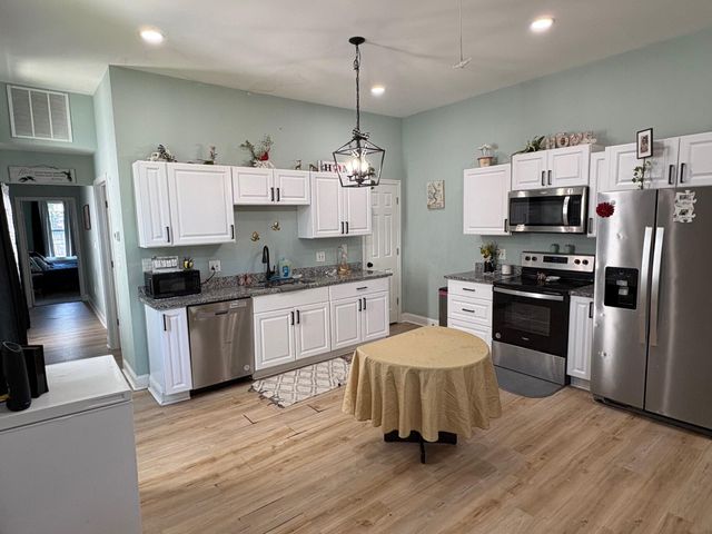 422 5th Avenue, Dayton, KY 41074
