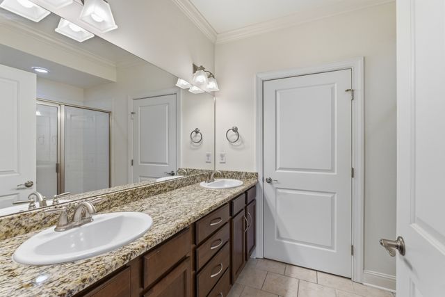 303 Criddle St Apt 210, Nashville, TN 37219