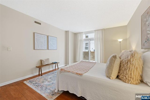 143 Morgan Street 1A, Jersey City, NJ 07302