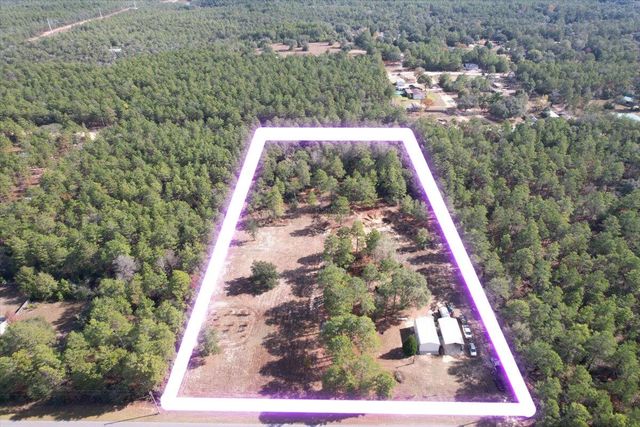 178 Osage Drive, Defuniak Springs, FL 32433