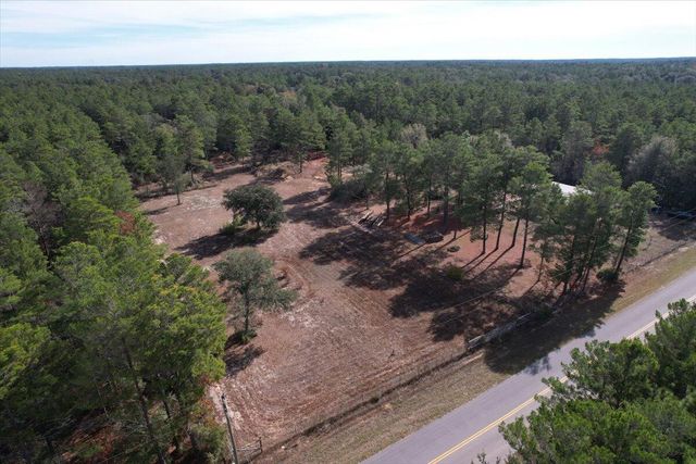 178 Osage Drive, Defuniak Springs, FL 32433