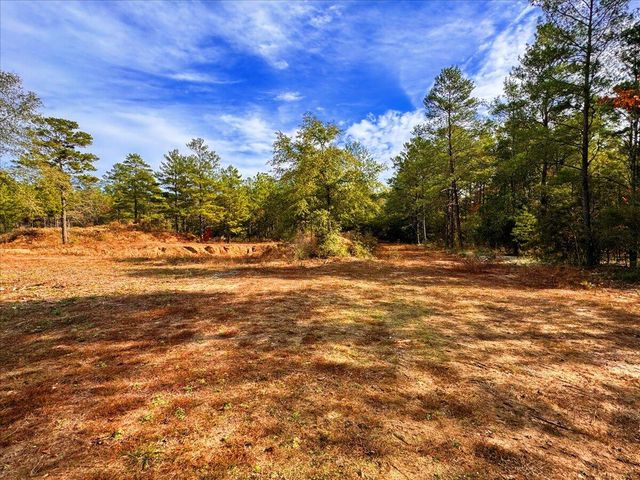 178 Osage Drive, Defuniak Springs, FL 32433