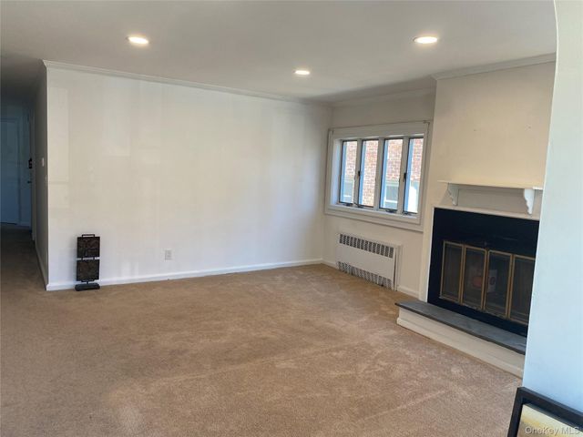 425 E Penn Street Lower, Long Beach, NY 11561