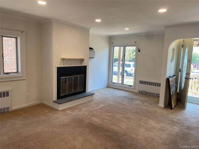 425 E Penn Street Lower, Long Beach, NY 11561