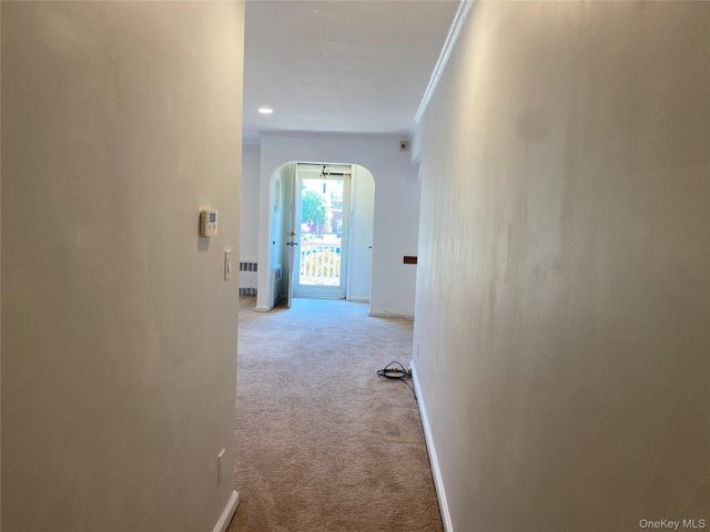 425 E Penn Street Lower, Long Beach, NY 11561