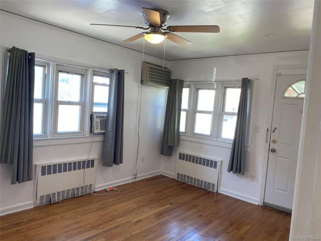425 E Penn Street Lower, Long Beach, NY 11561