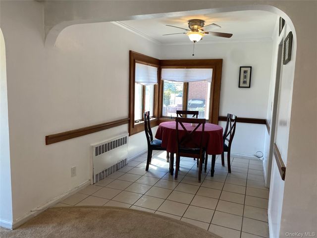 425 E Penn Street Lower, Long Beach, NY 11561