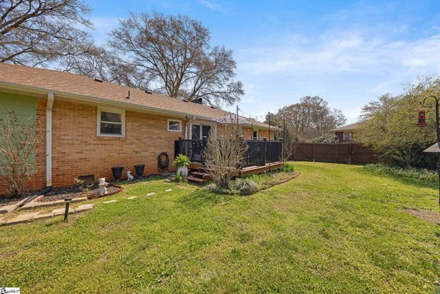 101 Duncan Chapel Road, Greenville, SC 29617