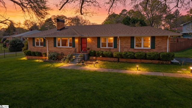 101 Duncan Chapel Road, Greenville, SC 29617