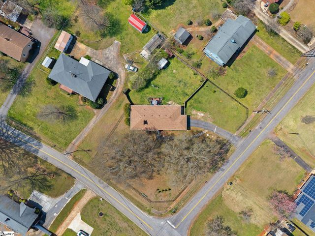 101 Duncan Chapel Road, Greenville, SC 29617