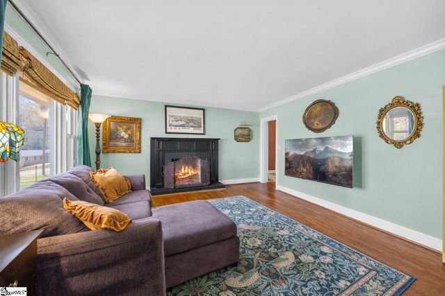 101 Duncan Chapel Road, Greenville, SC 29617