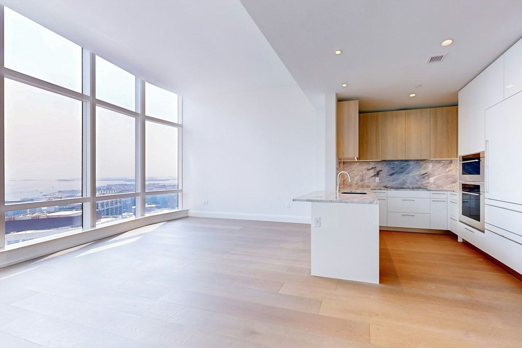 240 Devonshire Street 4911, Boston, MA 02110