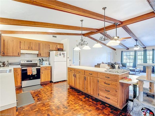 15650 Roberts LN, Fort Myers, FL 33908