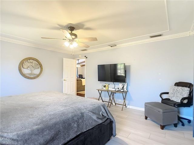 15650 Roberts LN, Fort Myers, FL 33908