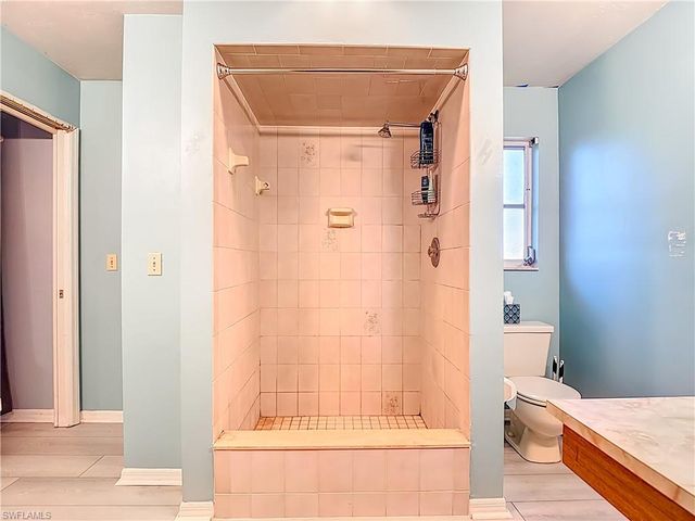 15650 Roberts LN, Fort Myers, FL 33908