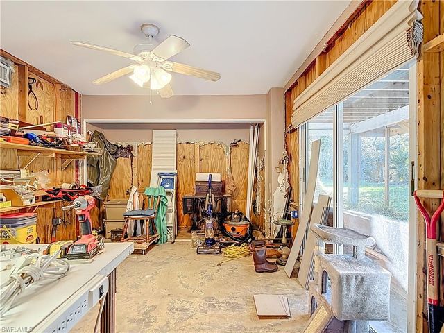 15650 Roberts LN, Fort Myers, FL 33908