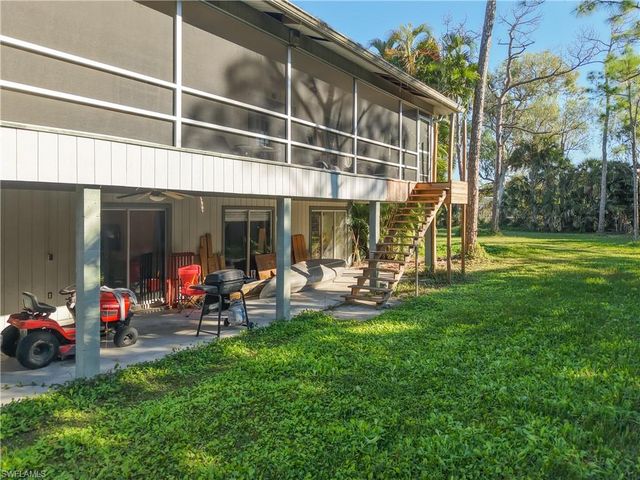 15650 Roberts LN, Fort Myers, FL 33908