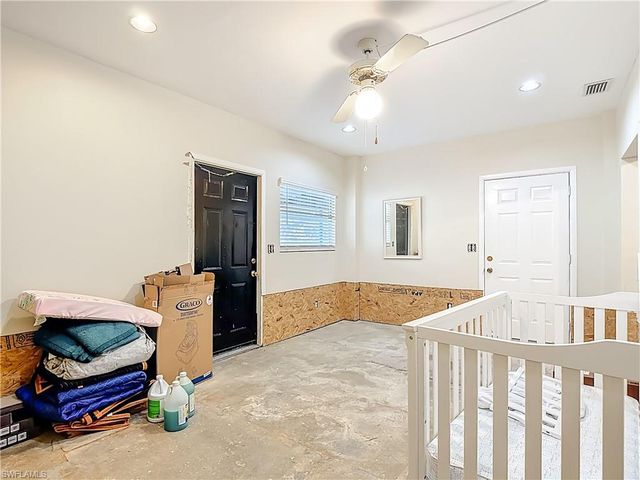 15650 Roberts LN, Fort Myers, FL 33908