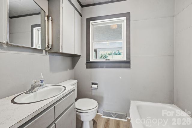4125 NC 226A None, Marion, NC 28752