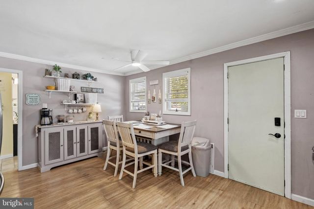 101 S WARWICK RD, Somerdale, NJ 08083