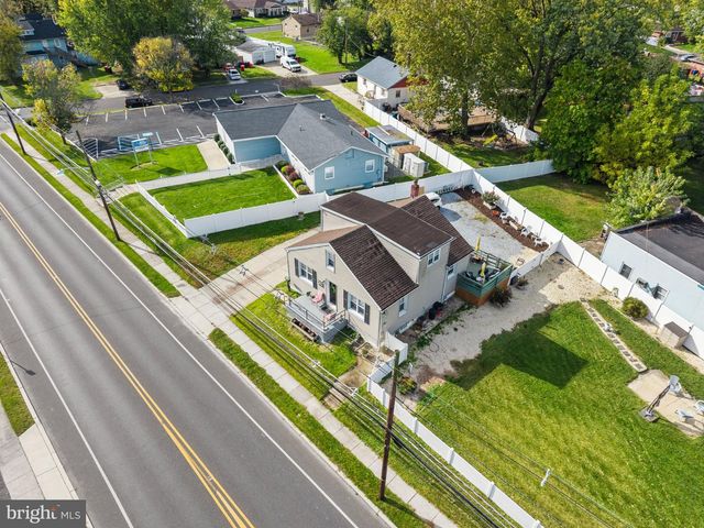 101 S WARWICK RD, Somerdale, NJ 08083