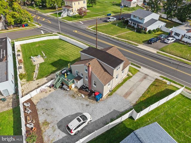 101 S WARWICK RD, Somerdale, NJ 08083