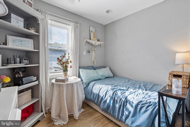 101 S WARWICK RD, Somerdale, NJ 08083