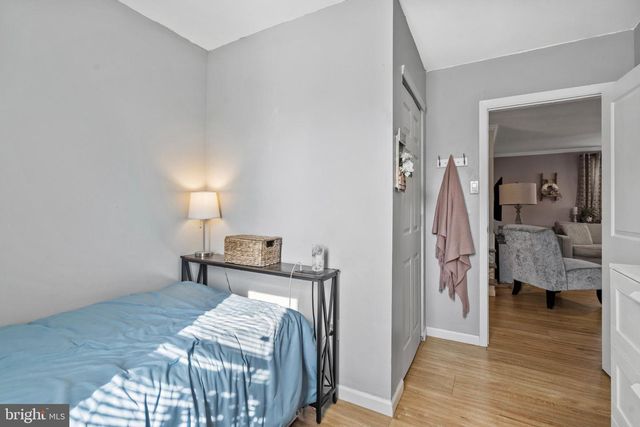 101 S WARWICK RD, Somerdale, NJ 08083