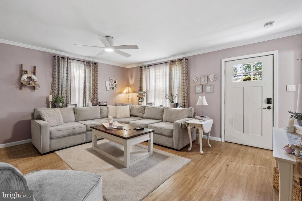 101 S WARWICK RD, SOMERDALE, NJ 08083 — photo 5