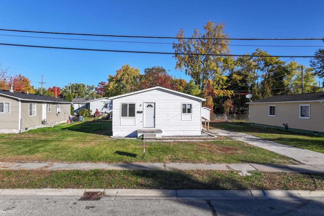 1127 Vanderburgh Place, Port Huron, MI 48060
