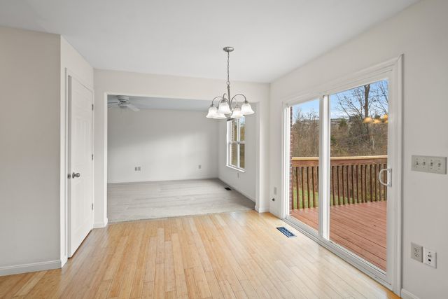 476 Winchester Drive, Walton, KY 41094