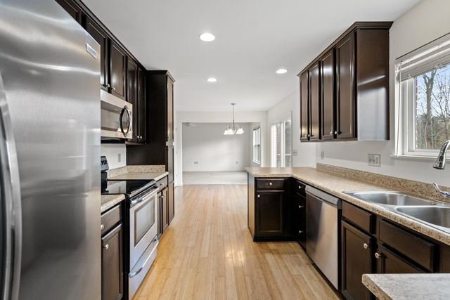 476 Winchester Drive, Walton, KY 41094