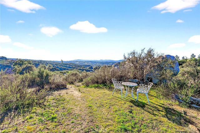 38950 Hoss Street, Temecula, CA 92592