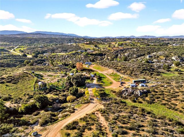 38950 Hoss Street, Temecula, CA 92592
