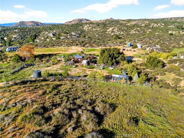38950 Hoss Street, Temecula, CA 92592