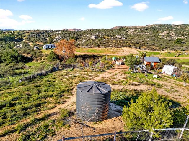 38950 Hoss Street, Temecula, CA 92592