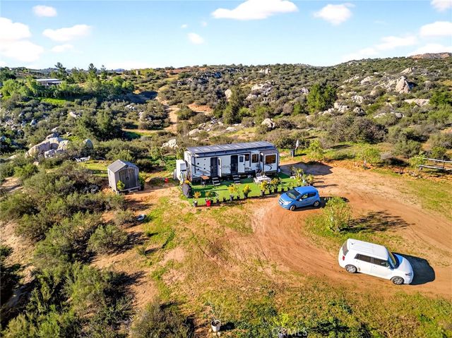 38950 Hoss Street, Temecula, CA 92592