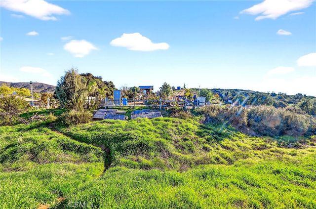 38950 Hoss Street, Temecula, CA 92592