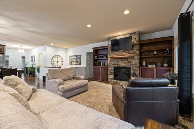 550 Legacy Court 58, Norwalk, IA 50211