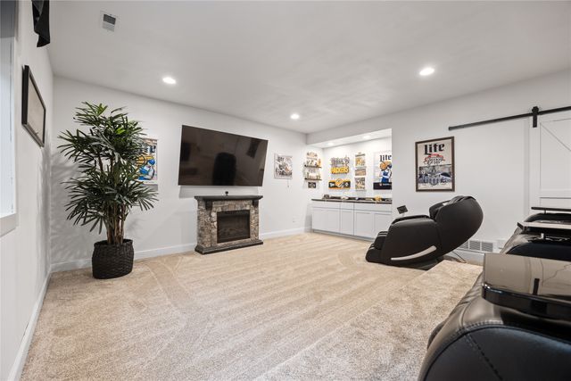 550 Legacy Court 58, Norwalk, IA 50211