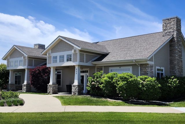 550 Legacy Court 58, Norwalk, IA 50211