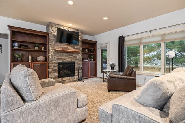 550 Legacy Court 58, Norwalk, IA 50211
